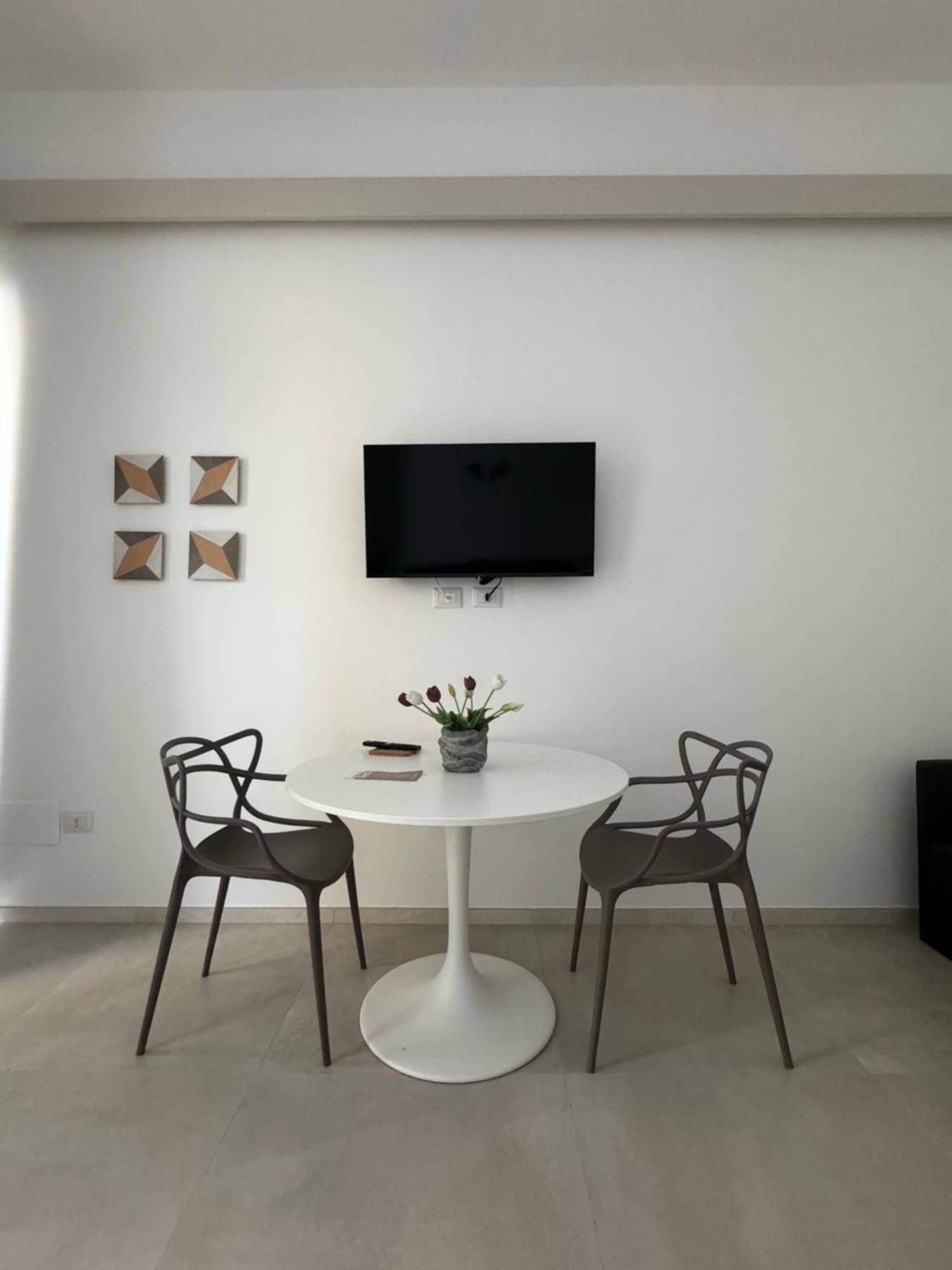 Zefiro Suites Λέτσε Εξωτερικό φωτογραφία